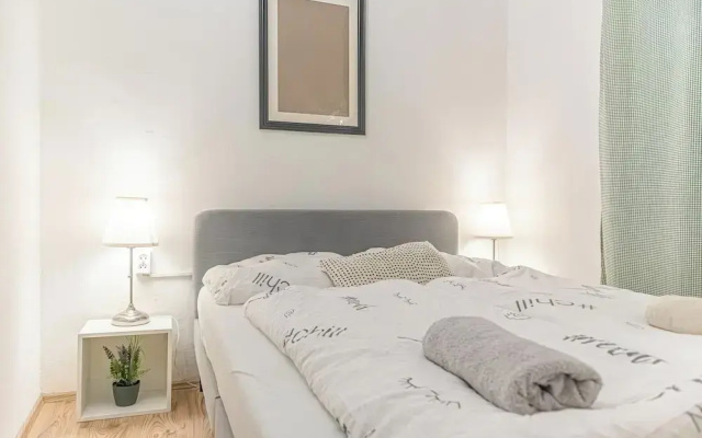 Modern 2BR Apt Near Westbahnhof