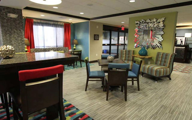 Hampton Inn Iowa City/University Area