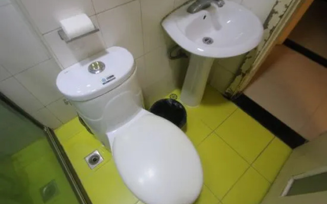 Stars 99 Hotel (Shanghai University of Finance and Economics)