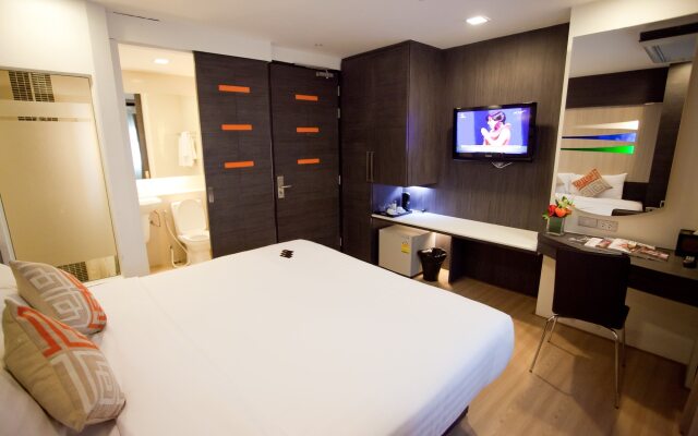 Studio Sukhumvit 11