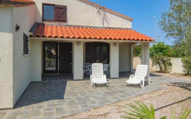 Holiday Home Lotissement du Stade