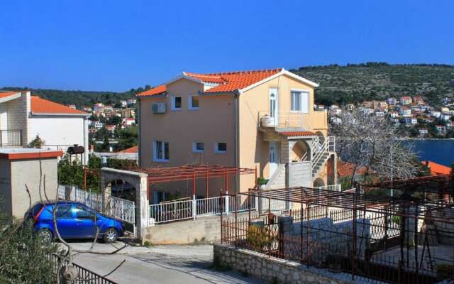 Zlata - Only 50 m From Beach - A2