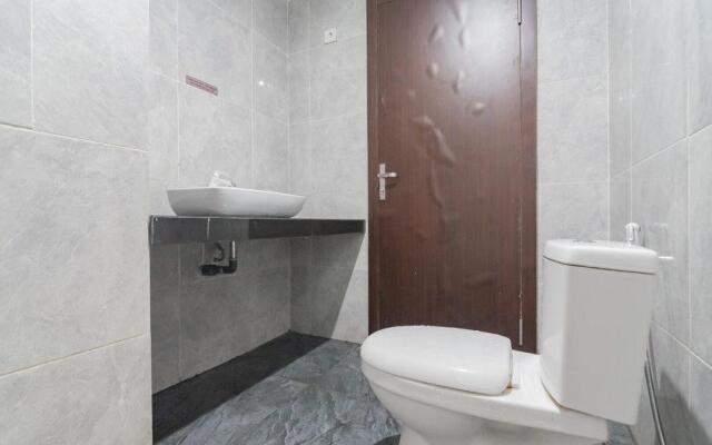 RedDoorz Plus @ Ruko Klandasan Ulu