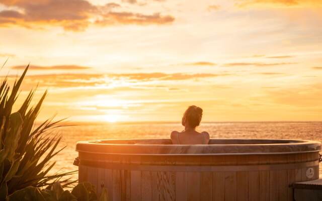 Tatapouri Retreat - Glamping