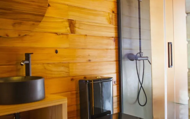 Caparica Azores Ecolodge