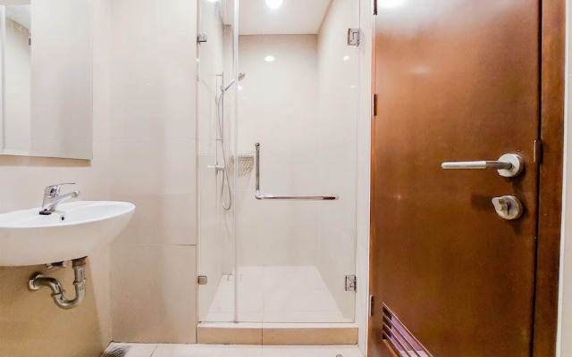 Homey And Simply 1Br M-Town Signature Apartment