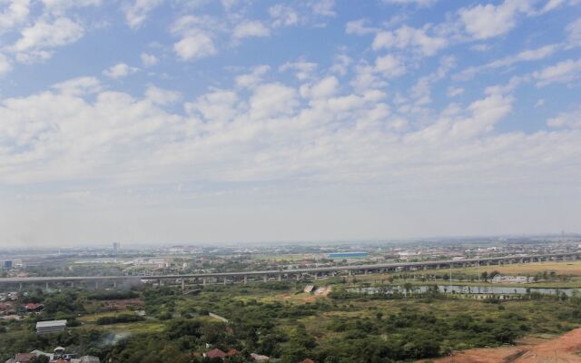 Super 3Br At Meikarta Apartment