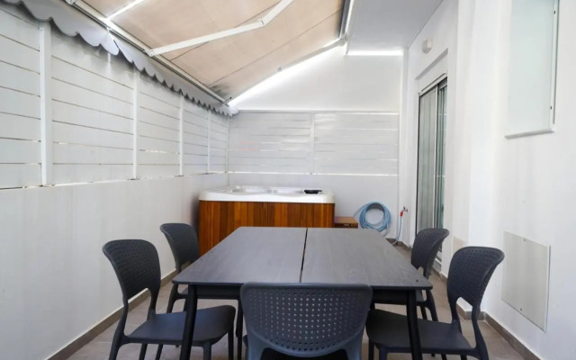 Rodini House