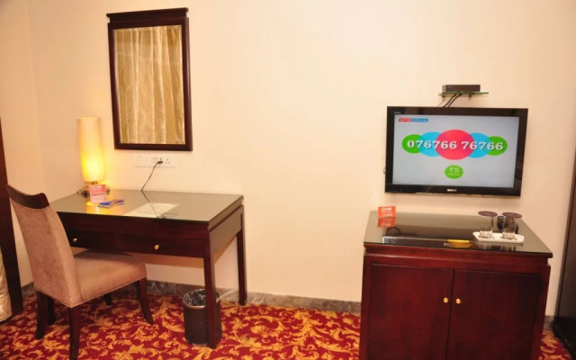 Oyo Premium Lawrence Road