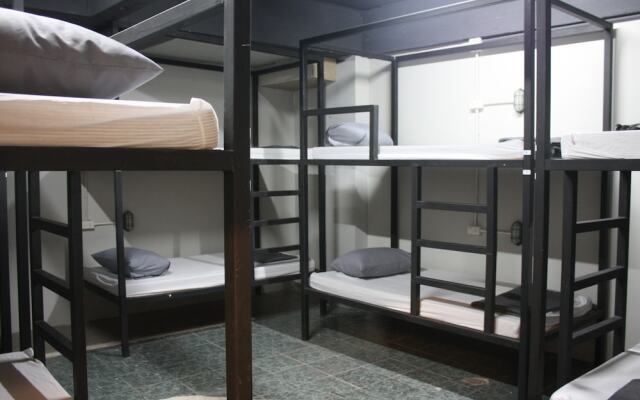 The Mixx Hostel