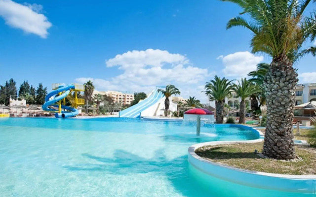 Soviva Resort - Families Only