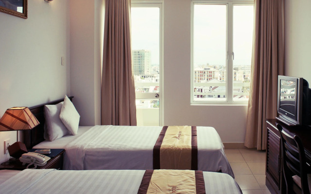 Amanda Hotel