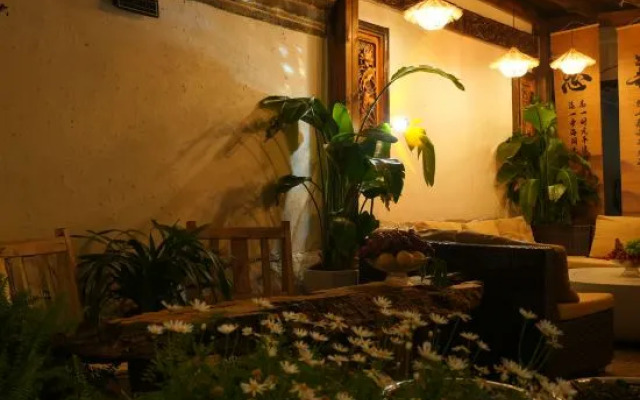 Lijiang Zifayu Designer Boutique Inn