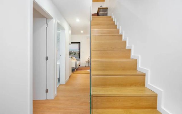 C314 Riverside View Premium Apartment w/ AC & Terrace