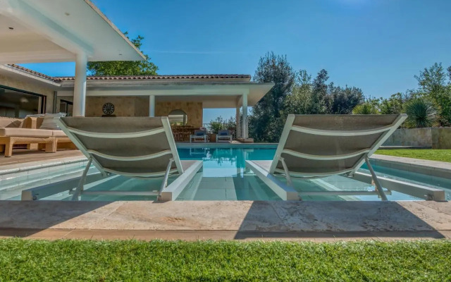 La Villa Miel