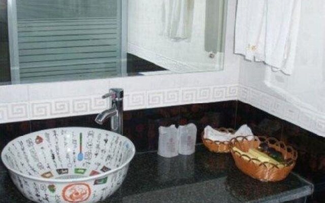 Overseas Chinese Mansion