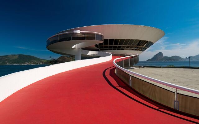 Ipanema Lux - Praia e exclusividade!