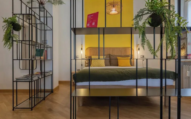 Cinema & Bamboo Flats by Wonderful Italy