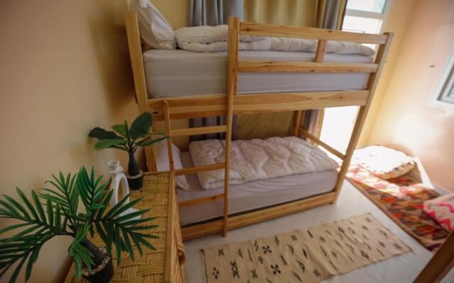 Locals Taghazout Surfcamp