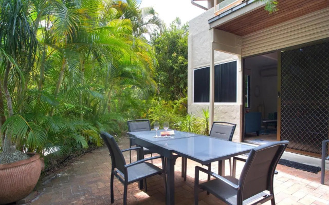 Little Cove Townhouse 12 Pandanus Street 14