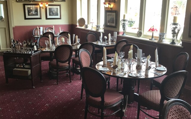 The Carre Arms Hotel