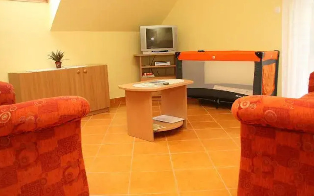 Napartman-Kehidakustány