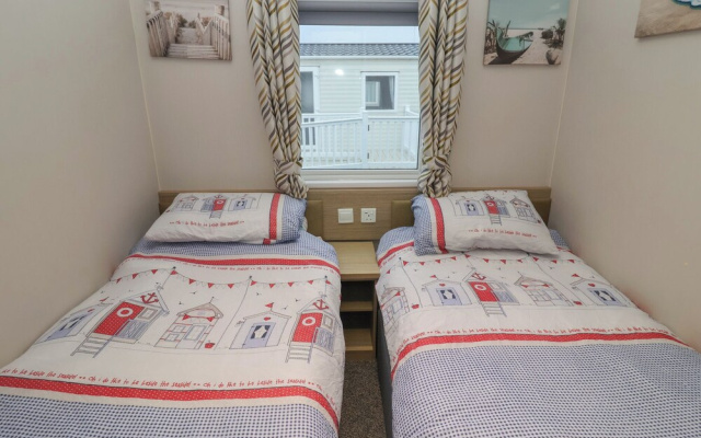 Osprey Court 1