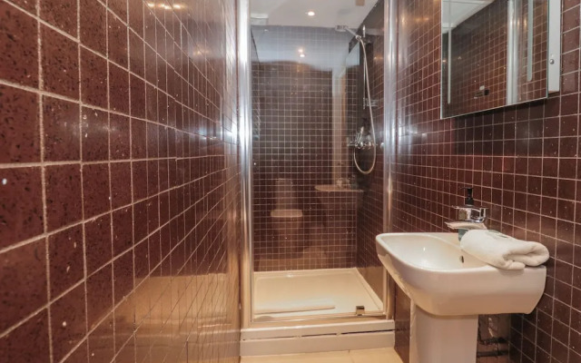 Double Room 2