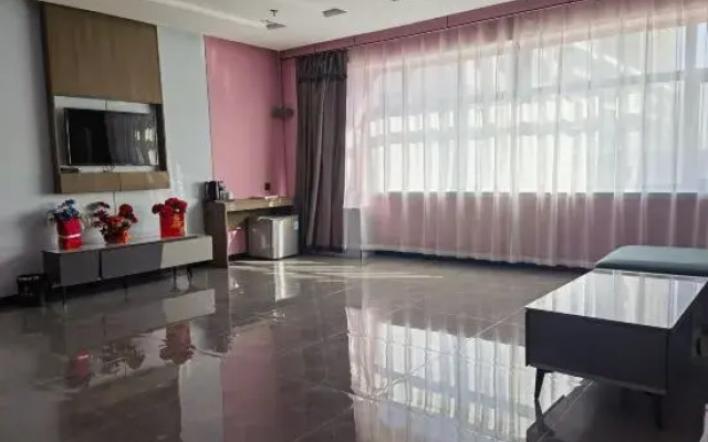 M. Huating Hot Spring Business Hotel