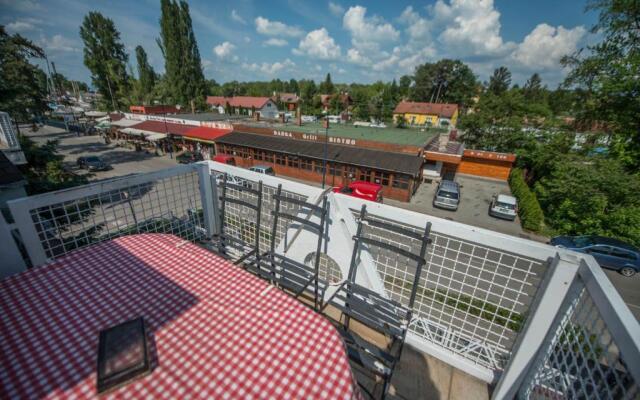 Caesar Apartments & Rooms