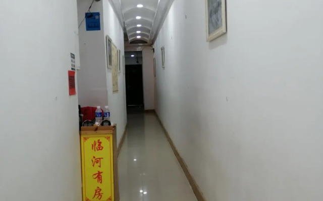Zhenyuan Mingcheng Hotel