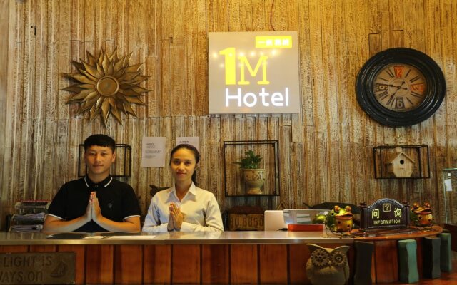1m Hotel