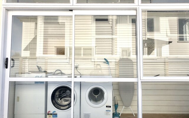 Arent Serviced House Mt Albert