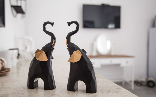 Rooms at R&A apartment