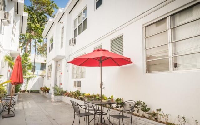 Park SoBe Apartments