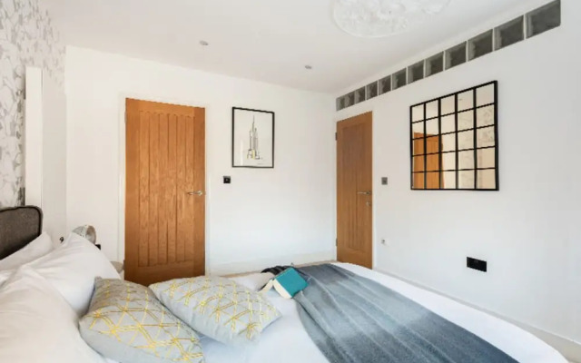 The Kings Row- Quiet 3BD Near Kings Cross