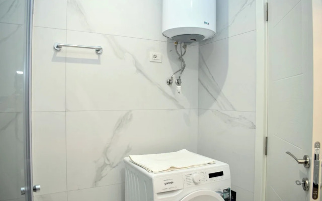 White Moon Apartment 301