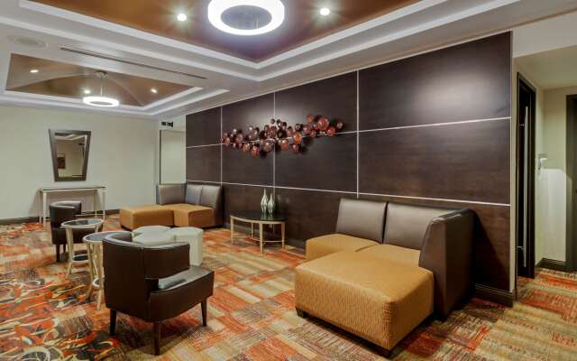 Best Western Premier Denham Inn & Suites