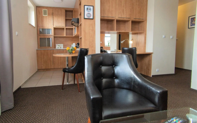 Warsaw - Apartments Apartamenty Sadyba