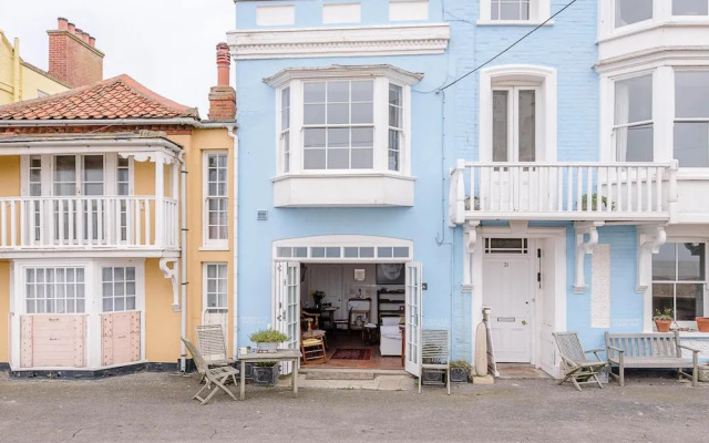 31 Crag Path In Aldeburgh
