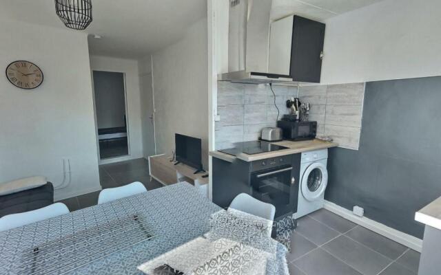 Valras-plage appartement pour 4 personnes proche port