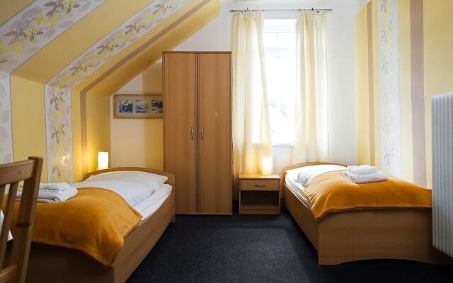 Hotel Neun 3/4