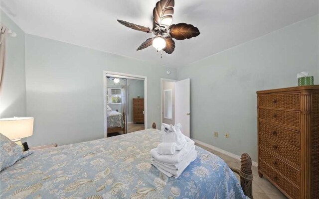 Egret Beach House - Two Bedroom Home
