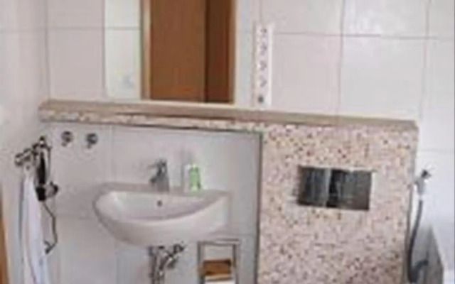 Privatunterkunft AARON