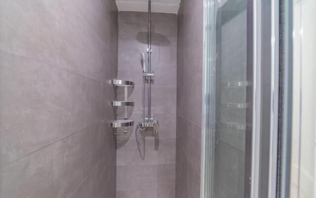 AF 3 - Modern 1 bedroom maisonette