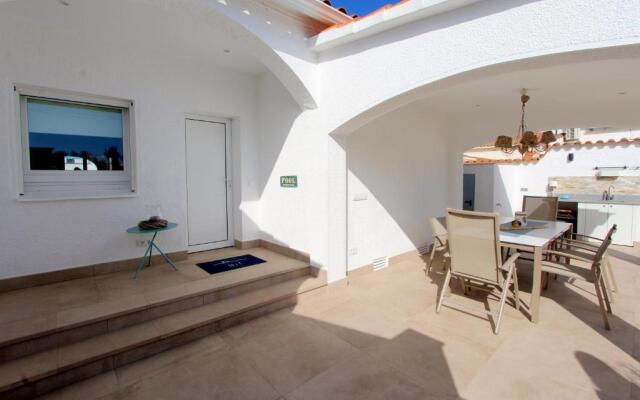 Leon Inmo Cap Ras 52 B - 10170