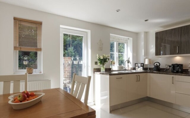 No3 Highgrove Mews - Wanderlust Retreats