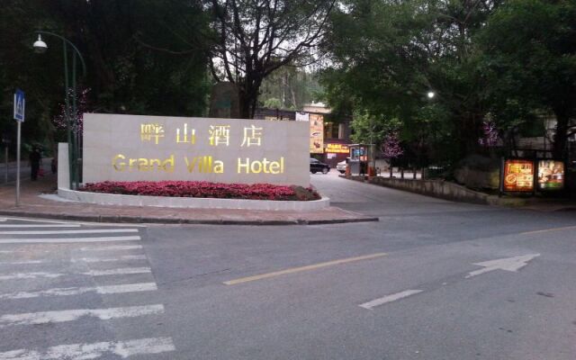Grand Villa Hotel