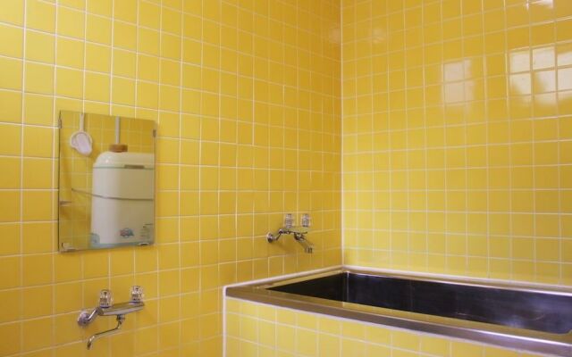 Petit Pension II Elle