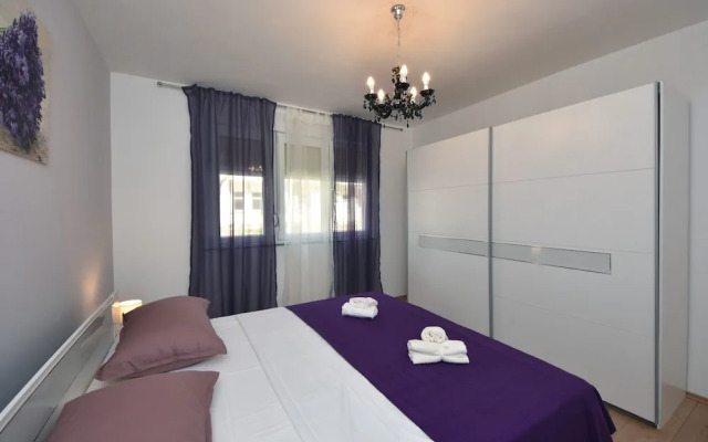 Two bedroom apartment Marinero